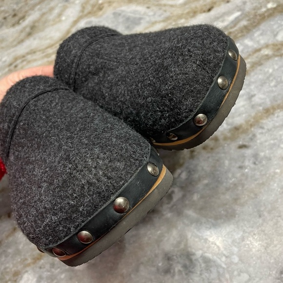 KALSO Earth Shanti Wool & Wood Negative Heel Clogs / Mules - Picture 9 of 12